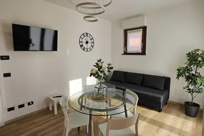 Image de Redipuglia Grey 2 (free private parking and air conditioning)