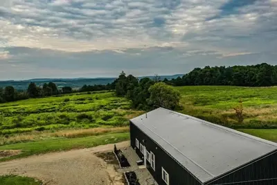 Image de Charming Barndominium in Jamestown, Ny