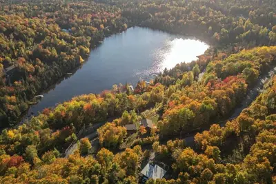Image de Le Repère de Lumière! Spa et Accès au Lac