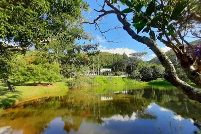 Image de Cozy Refuge in Nature: Waterfalls, Pool, Charm and Comfort