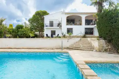 Image de 🏡 Villa Herben · Vue sur le Montgó et piscine privée à Jávea