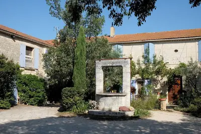 Image de Dans Un Mas Provencal Ancien-Appartement Au Calme-Vue Sur La Campagne-