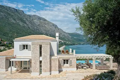 Villa Barbati\nExperience moments of pure relaxation.