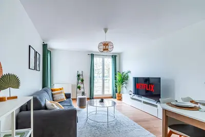 Image de Appart T2 calme et confort - Proche Sqy et Versailles