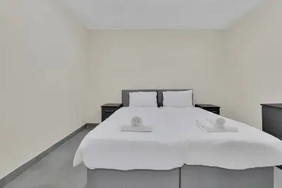 Image de Pass the Keys | Private Studio + Free Parking!