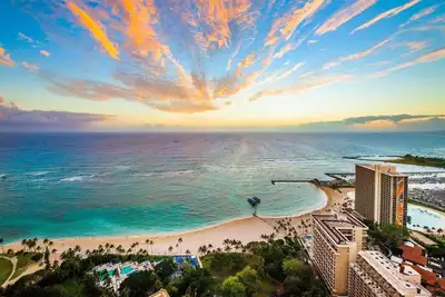 Image de July 4th week Beach front 2 Br ocean view condo sleeps 6 pools and lagoon