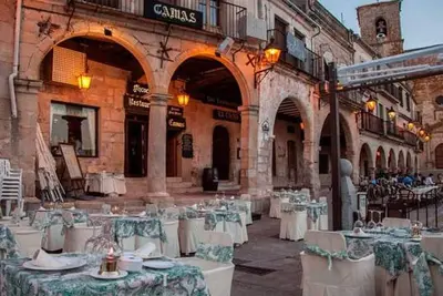 Image de Trujillo Plaza Accomodations in the Historic and Monumental Plaza Mayor of Trujillo