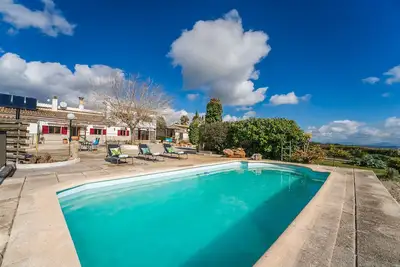 Finca Ca Na Venta avec piscine