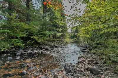 Image de Chalet canin Coureur-des-bois.