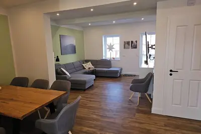 Image de Farbzauber Blau im Harz apartment Thore with sauna, balcony, garden, bicycle shed