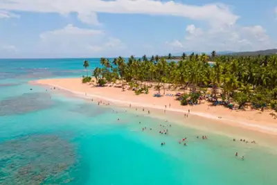 Image de 2 Bedroom Condo 150m from Beach