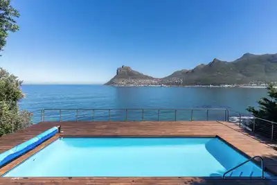 Image de Stylish ocean-side apartment