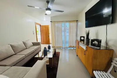 Image de Centrally located accommodation Breezes by G1