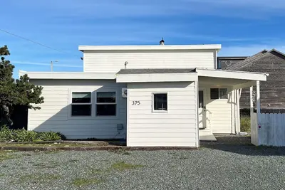 Image de Mid Century Beach Bungalow - Walk to beach and 9 min. from Golf