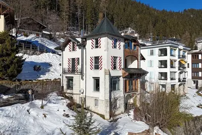 Spacious 5-bedroom resort in the charming alps village  of Leysin, Switzerland