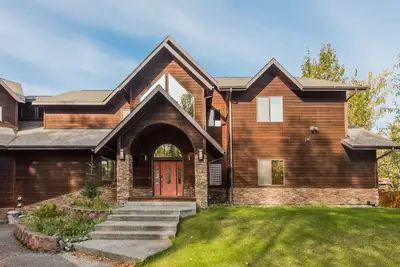 Image de Blue Lantern Lodge- \"Bunk Room\"