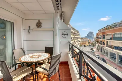 Image de Appartement 'Our Home, Your Home In Calpe' avec piscine partagée, Wi-Fi et climatisation