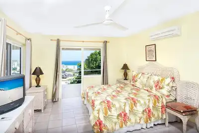 Image de The Luxurious Villa Luminara: Pool, Garden, Retreat & Beach in Oyster Bay