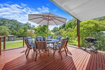 Image de Cozy cottage in quiet cul-de-sac, newly renovated, in beautiful Warburton