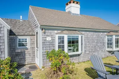 Image de Seaside Serenity Awaits at The Beach Plum