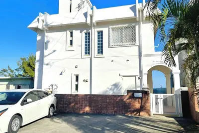 Image de The sea is right in front of you Twostorey villa that can accommodate up to 10 people / Kunigami-gun Okinawa