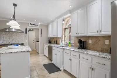 Image de Just Like Home #16: Norman 5bd, 4. 5 Ba, Swimming Pool, Billiards close to campus