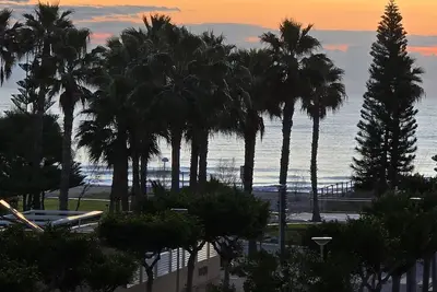 Image de apartament cu terasa pe malul marii in Marina D or