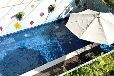 Image de Vplus Hotel – Budget-Friendly Room with WiFi & Ac!