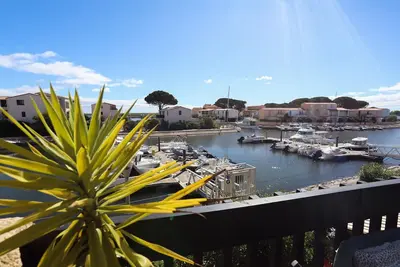 Image de St Cyprien Paranthèse enchantée sur la Marina