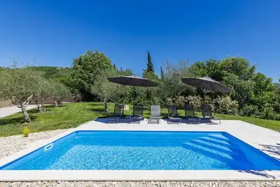 Image de Maison de vacances privée avec piscine privée, climatisation, Wifi, Tv, terrasse, vue panoramique