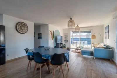 Image de Maison moderne à 6 km de Mimizan pour 6 personnes, ménage inclus