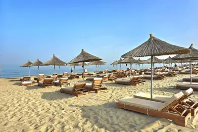 Perla Holiday Homes 143