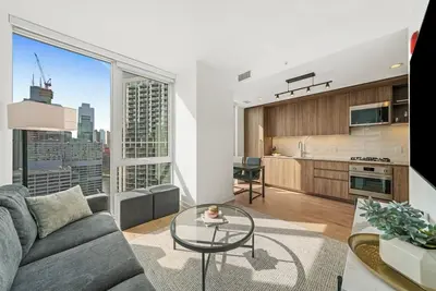 Image de Stay Chic in Chicago: River North Suites w/ Luxe Amenities & Prime Location!