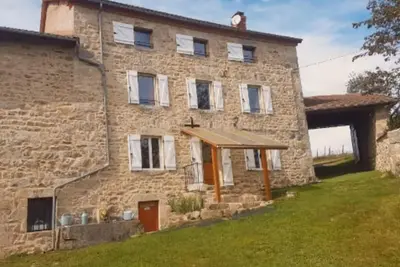 Image de Homerez - Maison familiale - Bertignat