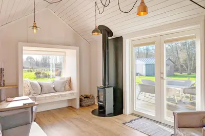 Image de Flowering - Ashling Park - sleeps 4 guests in 2 bedrooms