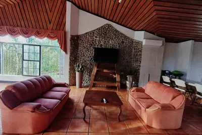 Image de Beautiful house with pool and wet bar in Quinta La Loma