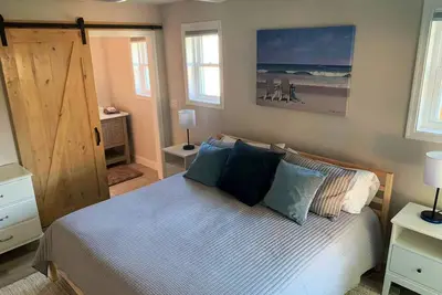 Image de 3-bedroom, family friendly home in-town Lewes. Walk to town, relax at home!
