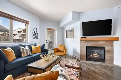 Image de Charming 3br w/ Pool and Hot tub in Canmore