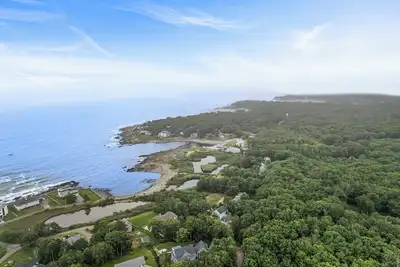 Image de Secluded Seaside Haven with Private Beach