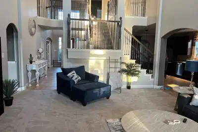 Image de Taste of Texas Luxury  A Lakeside Beauty