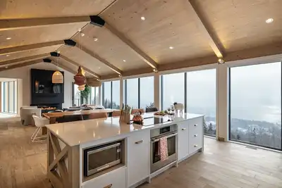 Image de La Bergerie – 180° River View • Spa • Sauna