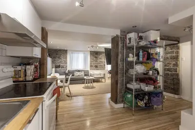Image de Charming 2 Bdr in adorable Québec with WiFi, Fitness room, Sauna