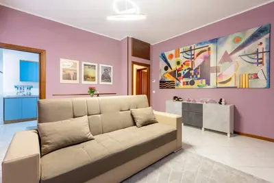 Image de Parma Station Colorful Apartment with Balcony x5