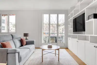 Image de Blueground | Michel-Ange Molitor, near tennis