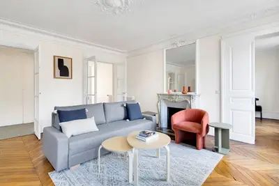 Image de Blueground | Pigalle, elevator & beautiful view