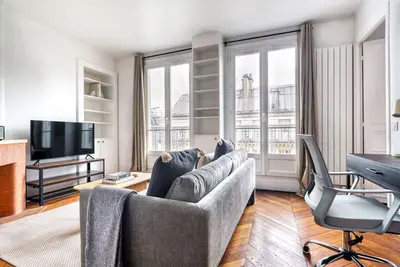 Image de Blueground | Le Marais, elev, nr Rambuteau St