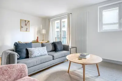 Image de Blueground | Villiers, furnished, shops