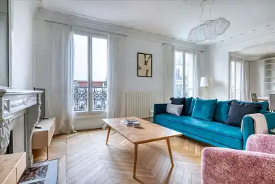 Image de Blueground | Villiers, balcony, nr Parc de Monceau