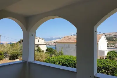 Image de Appartement d'une chambre avec la terrasse et la vue sur le mer Pag (A-23764-a)