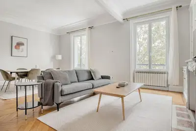 Image de Blueground | Odéon, elevator, nr Seine & cathedral